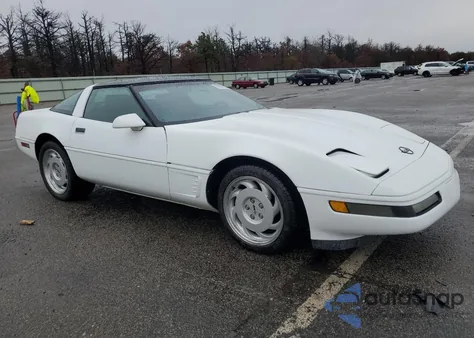 1991 Chevrolet Corvette из США, поврежденный, VIN 1G1YY2385M5105448